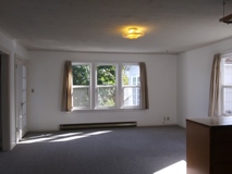 Living Room (east)
